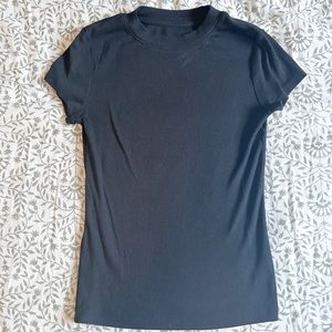 🌿3 for $12🌿 a new day black top